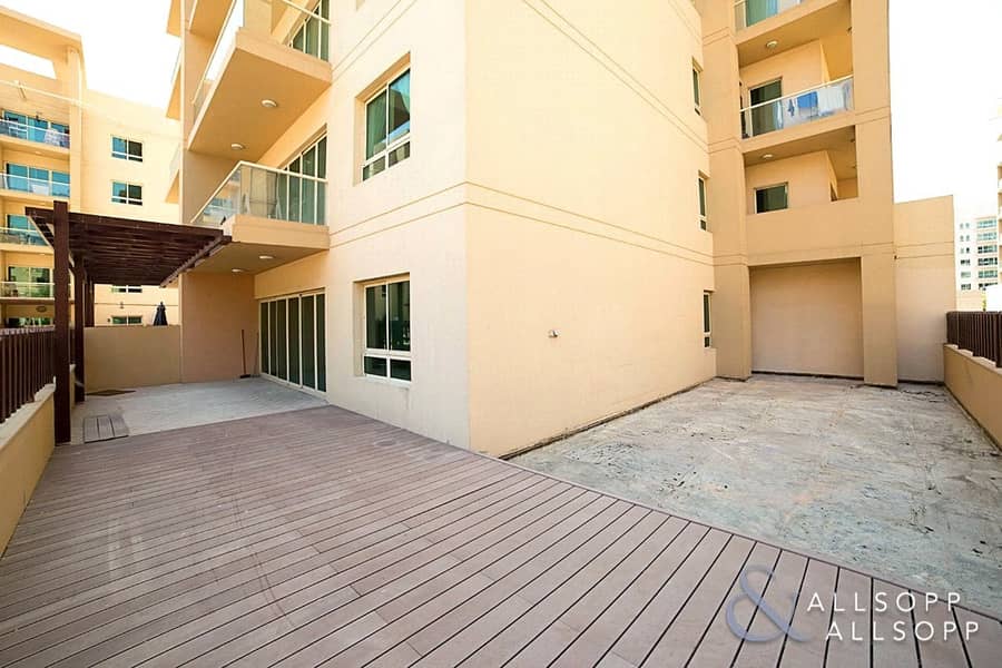 New Listing | Two Bed + Private Courtyard New Listing | Two Bed + Private Courtyard