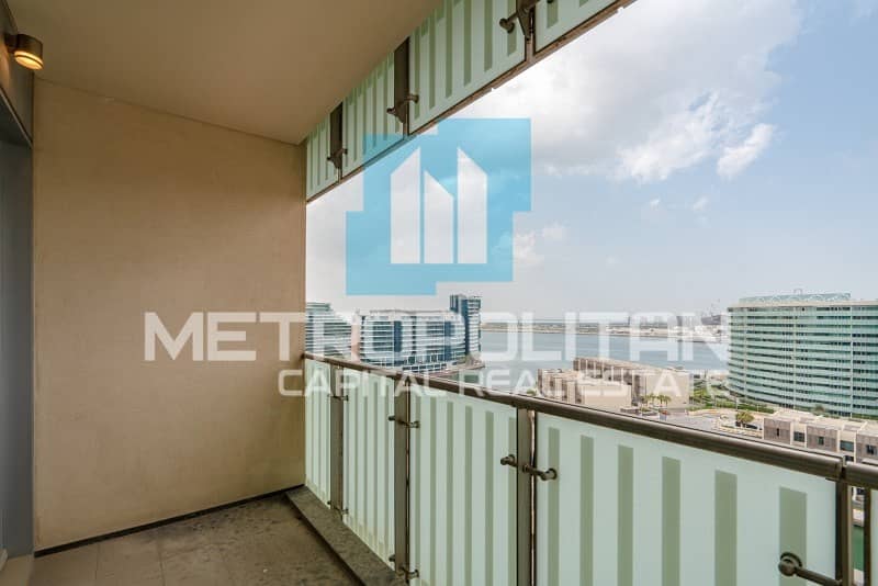 Hot Deal| 4BR+M |Balcony |Canal View| Facilities