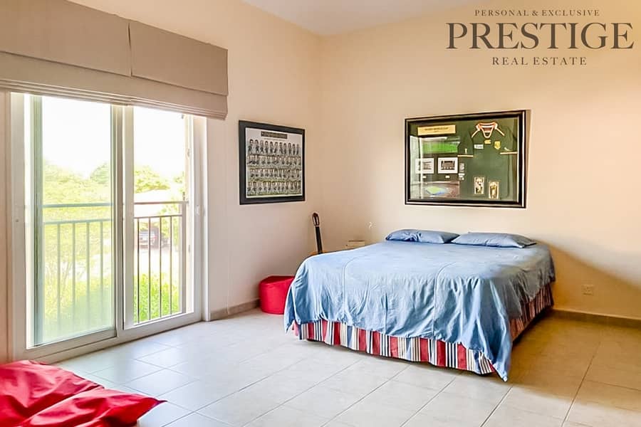 19 Next to Pool | Great Location | 5 Bed