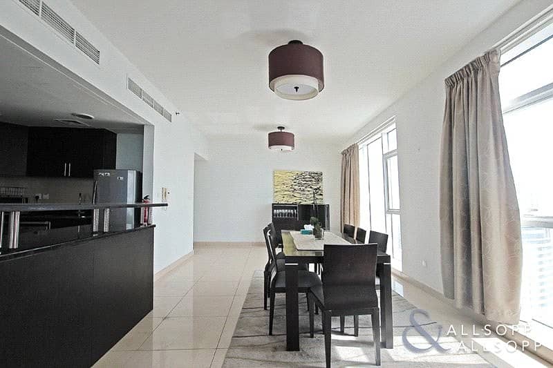 6 Modern 3 Bed | Upgraded | Fully Furnished