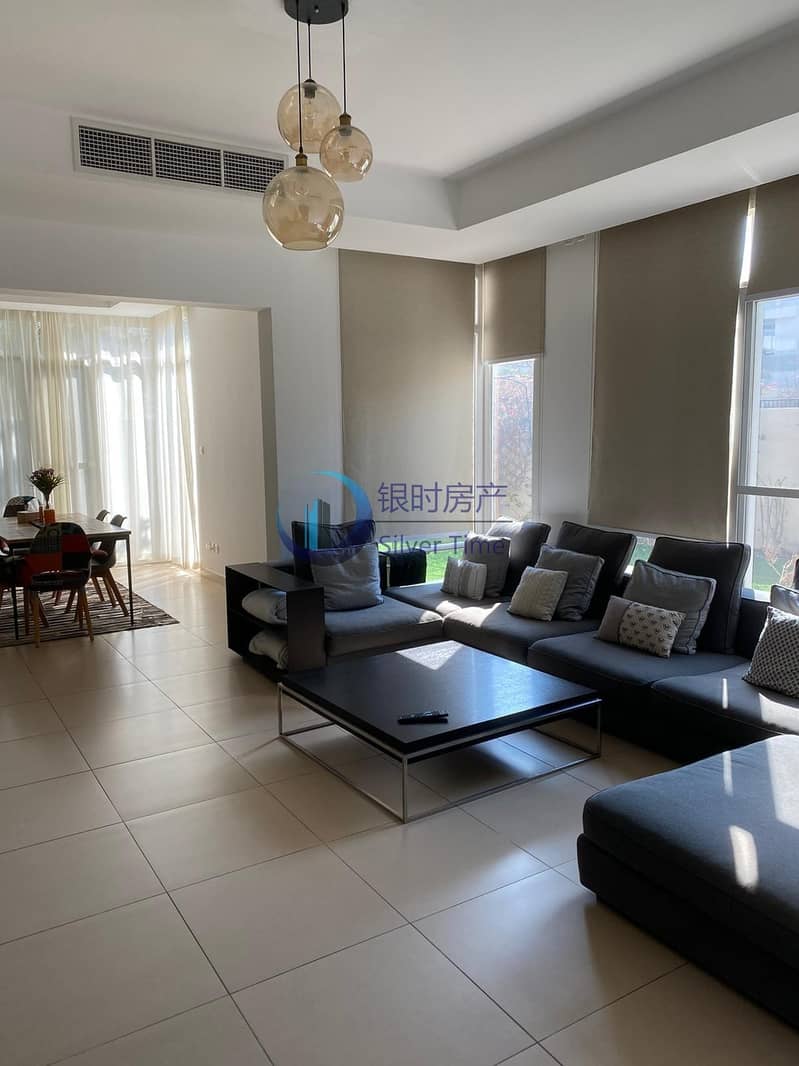 Spacious Arabic 3 Beds + study + maid / Single Row / Park view.