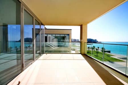 4 Bedroom Villa for Sale in Al Raha Beach, Abu Dhabi - Exclusive Sea View Podium Villa 4 Bedroom Villa for Sale in Al Raha Beach, Abu Dhabi - Exclusive Sea View Podium Villa