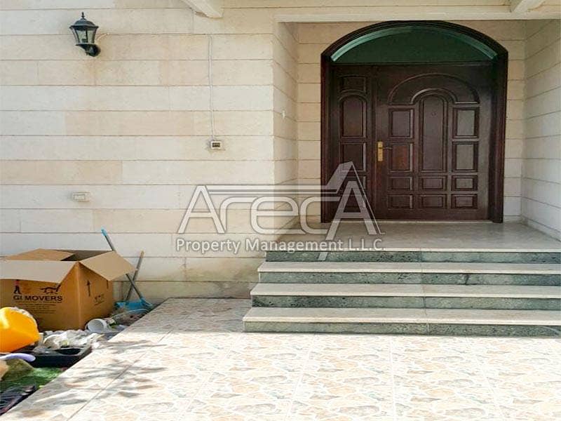 Deluxe 5 Bed Villa Rental in Al Khalidiya