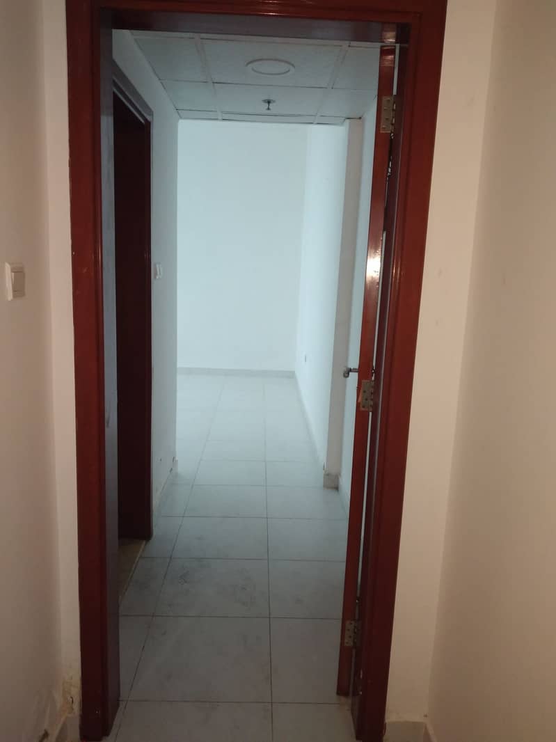Spacious 2 Bedrooms hall apartment in Falcon Towers