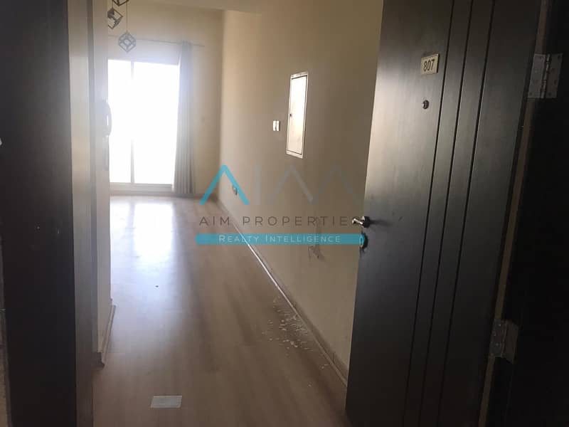8 BEST OFFER 1BHK FOR RENT 25K WITH 4CHQ AT LIWAN