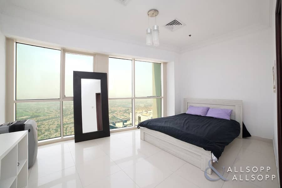 6 Exclusive | 4 Bed Plus Maids | Penthouse