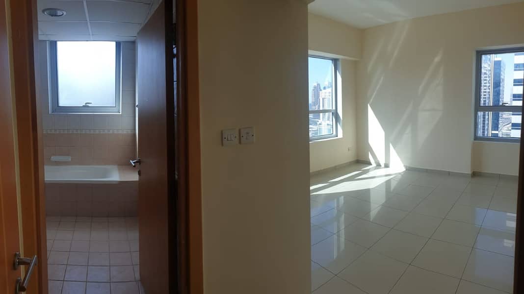 Amazing spacious 2 bed + study in Armada tower 1 Amazing spacious 2 bed + study in Armada tower 1