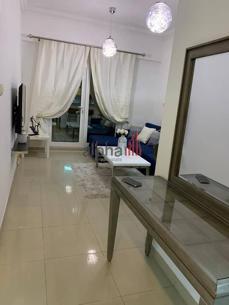 3 distress deal fully furnished 1bed+balcony