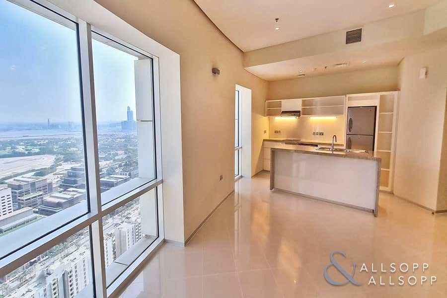 Modern finish | Sheikh Zayed Road | 2 Bed