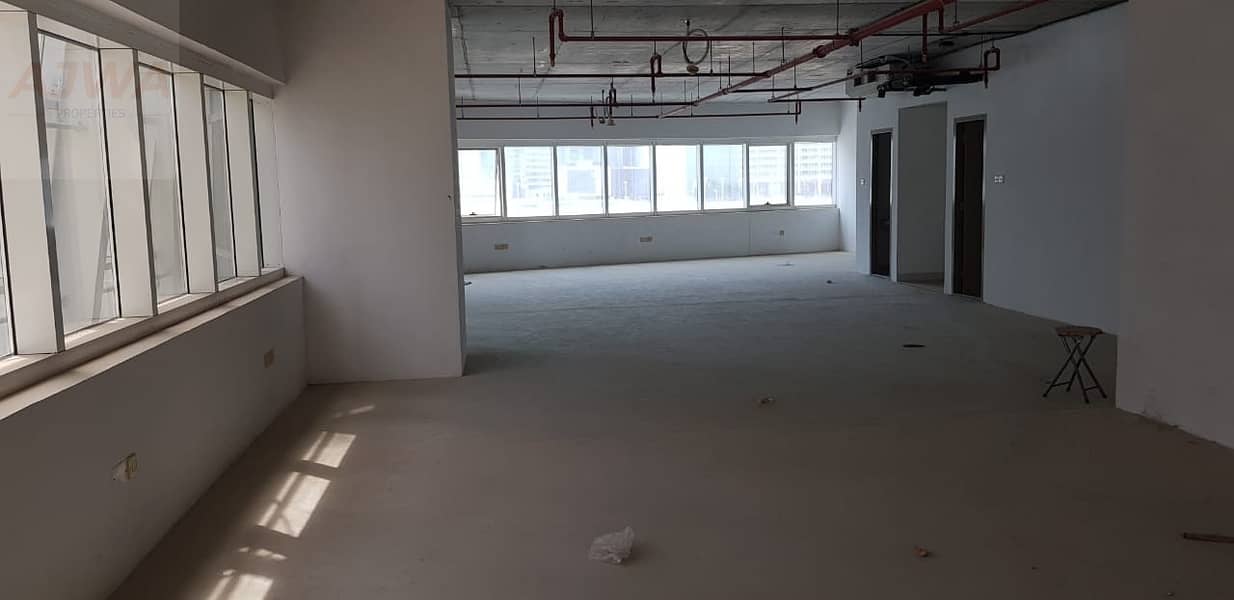 6 For Sale - Office in HDS tower lake and community  view