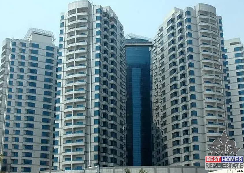 位于拉希迪亚，拉希迪耶2号社区，猎鹰大厦 的公寓 14000 AED - 4877871