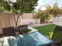 Wonderful 5 Bed Villa With established trees In Contemporary Village