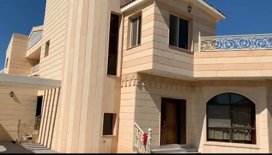For sale villa in Sharjah / Al-Tarfa area  Super Lux finishing