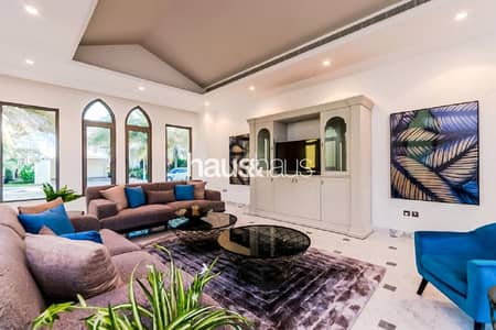 Community Expert | Luxury Furnished Beach Villa Community Expert | Luxury Furnished Beach Villa