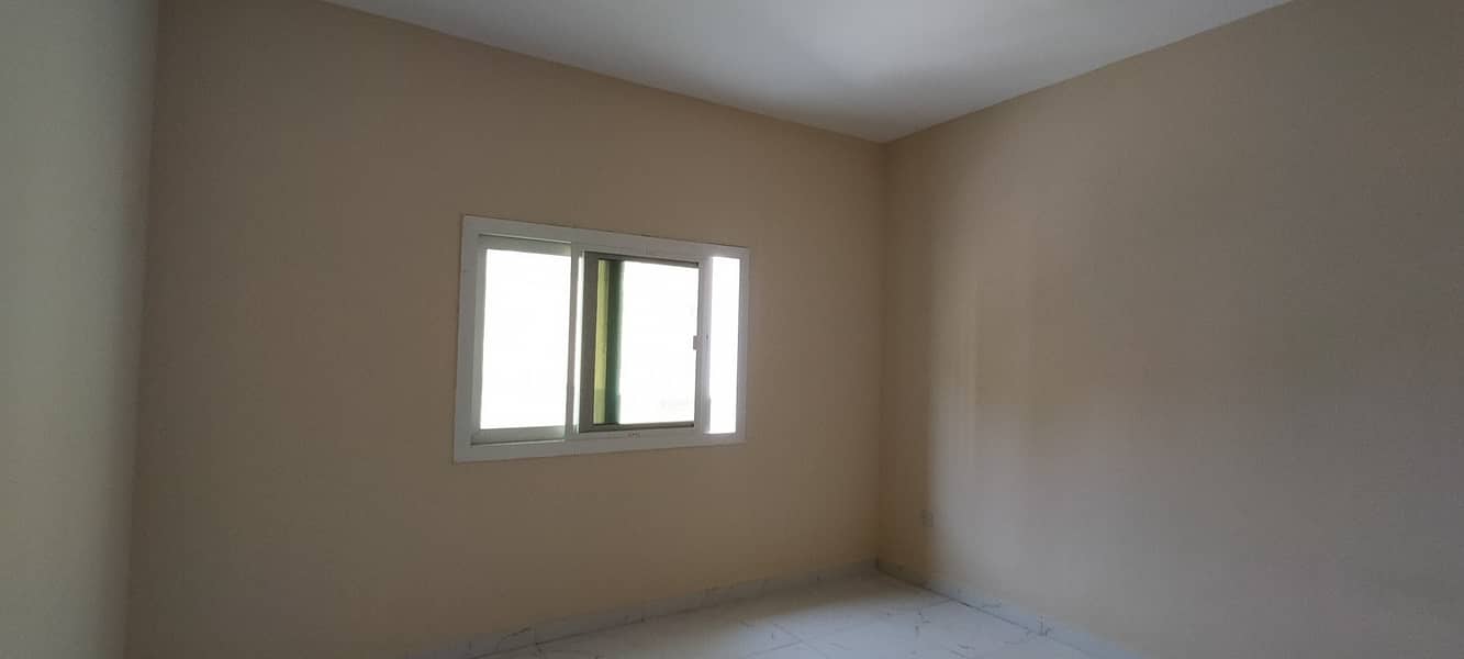 Brand new building One Bed Room and Hall with balcony in Al Qulayaah area For family only 19k call M. Hanif