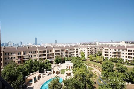 Stunning Views | 2 Beds | Ready To Move In Stunning Views | 2 Beds | Ready To Move In