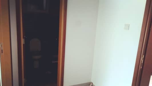 1 BHK مع شرفة 21000AED. . . . 1 BHK مع شرفة 21000AED. . . .