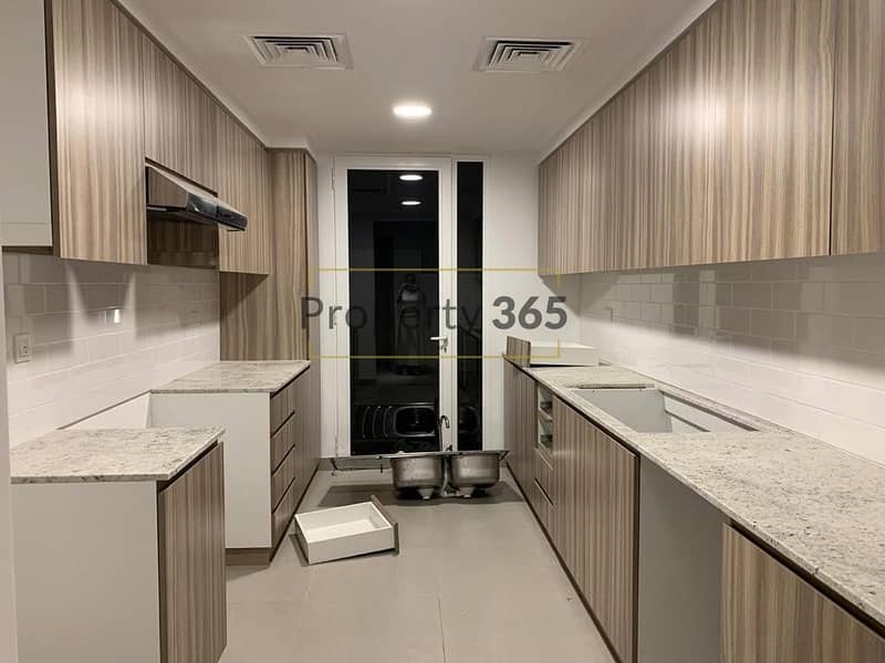 3 Ready to move / 3 bedrooms / Modern and Spacious
