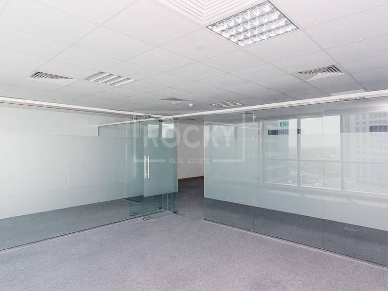 Reduced rent|Fitted with Partitions|Close to metro