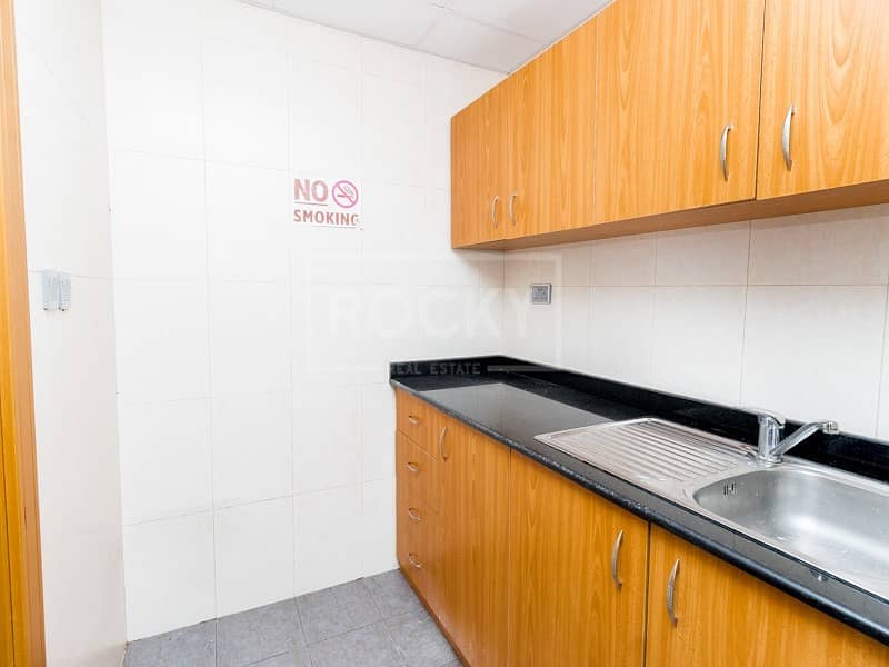 6 Reduced rent|Fitted with Partitions|Close to metro