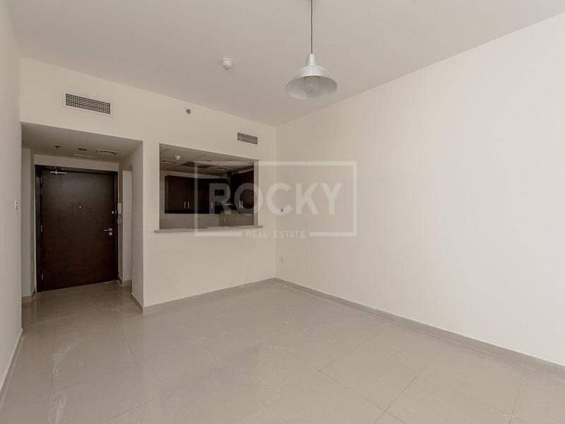 5 Spacious | 1-Bed | Pool View | IMPZ