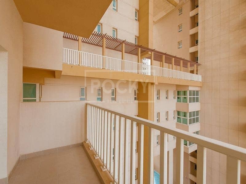 18 Spacious | 1-Bed | Pool View | IMPZ