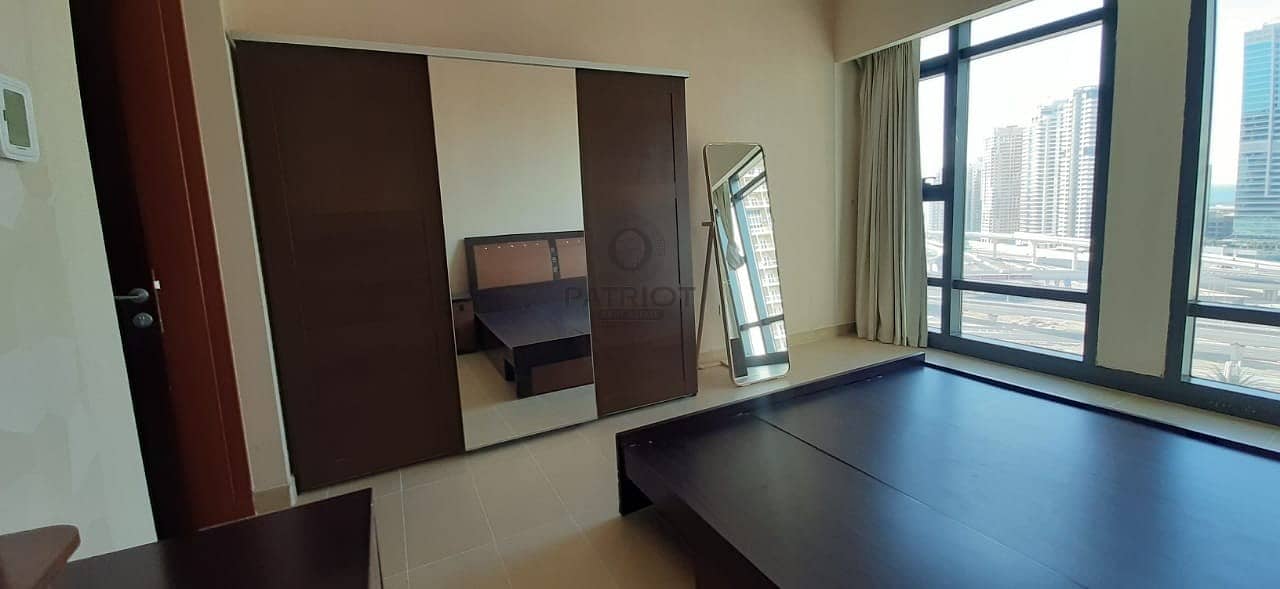 37 Fully Furnished 1 Bedroom available in LAKESIDE RESIDENCE CLUSTER A