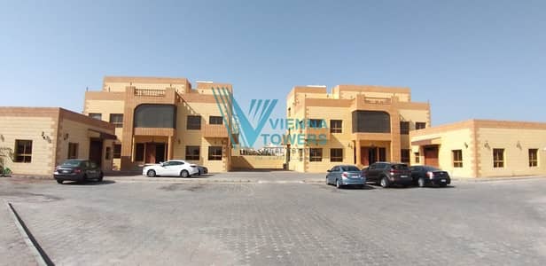 Studio/Pvt Entrance/Superior Luxury/2Pay - 27K Studio/Pvt Entrance/Superior Luxury/2Pay - 27K