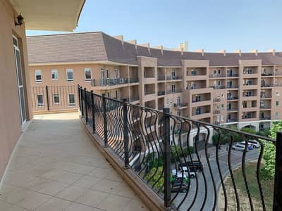 Corner Unit 2 BHK Green Roundabout View Corner Unit 2 BHK Green Roundabout View