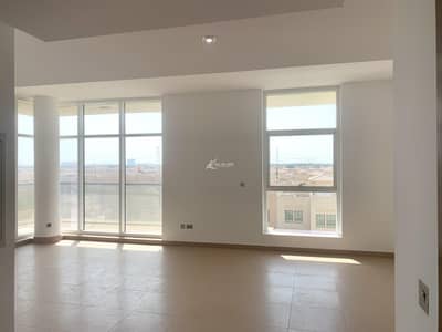 NO Commission 3BR+Maids Room w/ Covered Parking! NO Commission 3BR+Maids Room w/ Covered Parking!