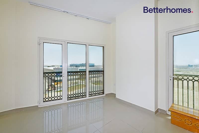 2 Balcony | Rented | East Quarter | Community View