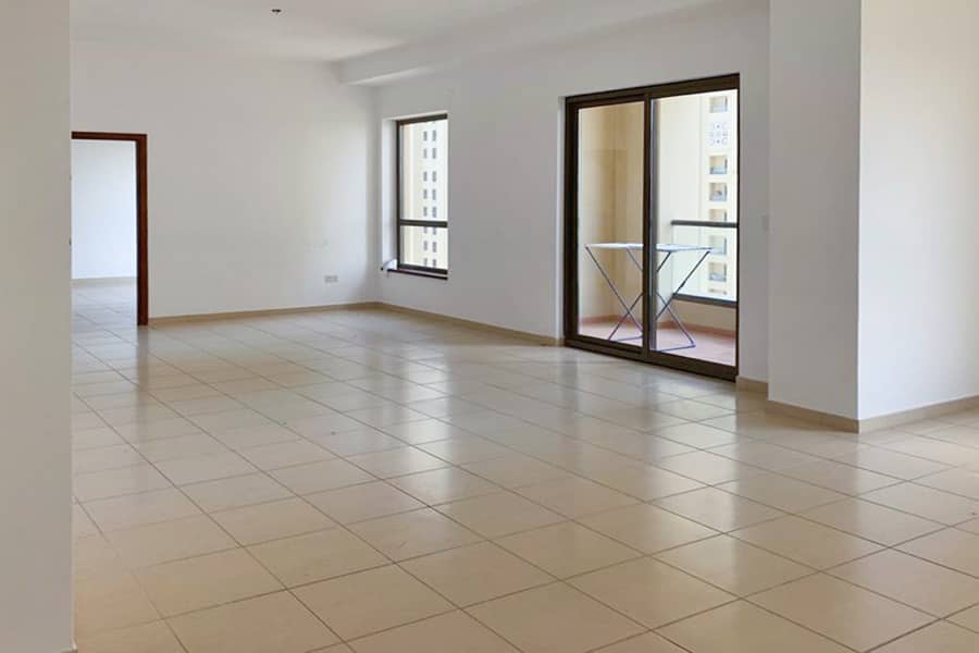 Spacious 1br with Equipped Kitchen in Shams 4