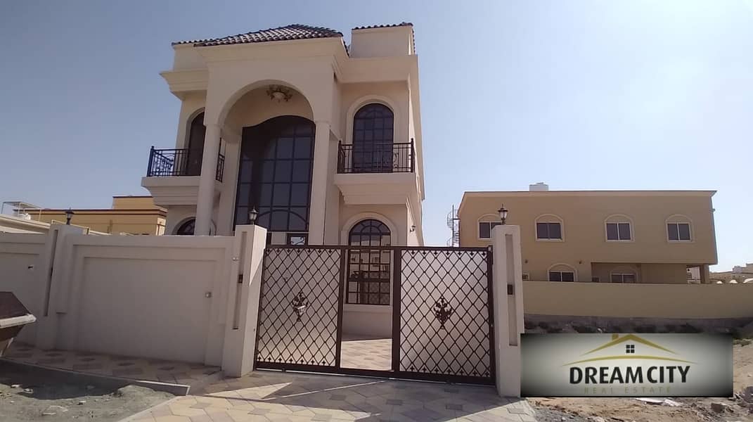 Super dulux Villa for Sales in AL Mowihat