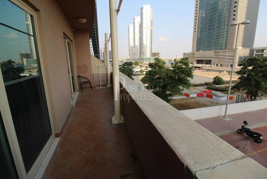 FULLY FURNISHED | SPACIOUS |BALCONY