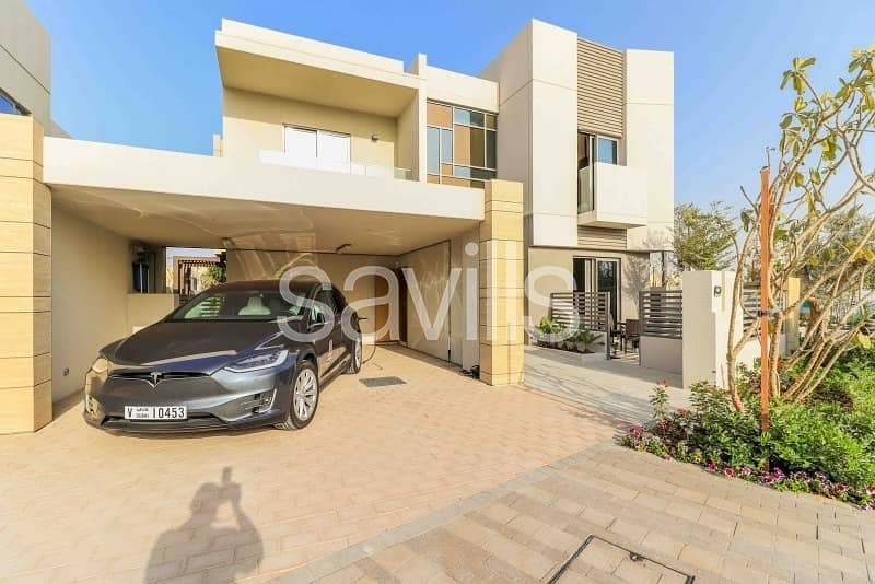 luxurious 4 bed villa in Al Zahia gated community