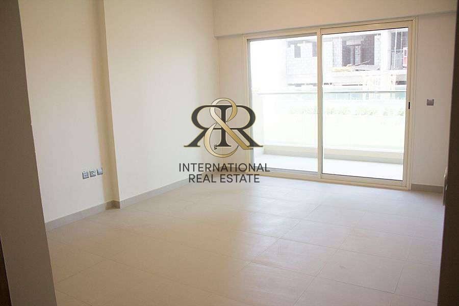 Highly Maintained Spacious 3 Bedrooms | Great Location Highly Maintained Spacious 3 Bedrooms | Great Location