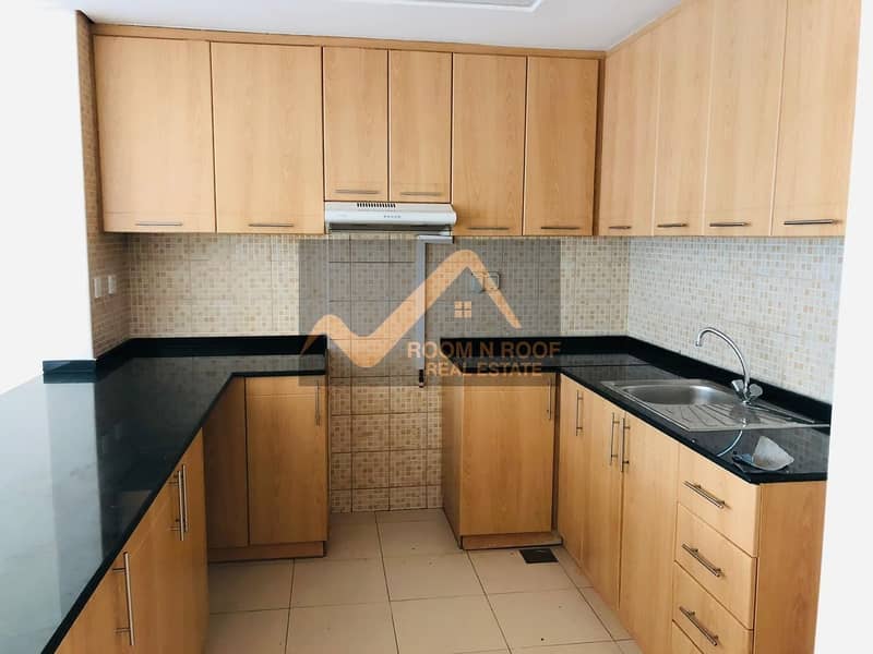 22 Large 1 BR | 2 Bathrooms| Canal View |