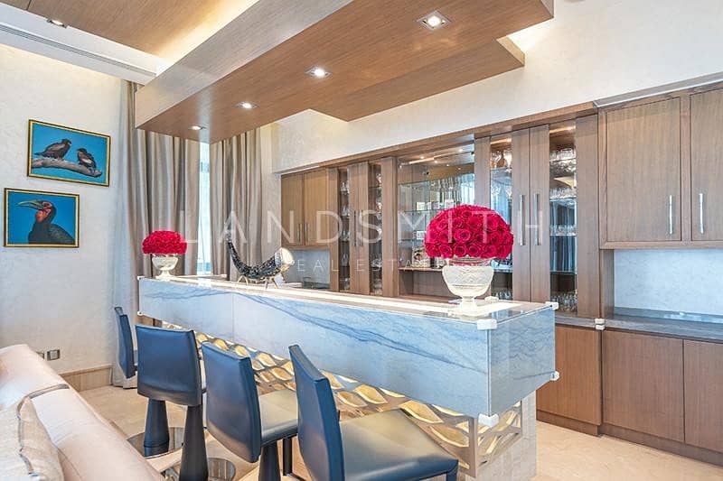 35 Gorgeous 6 BR Villa in Emirates Hills