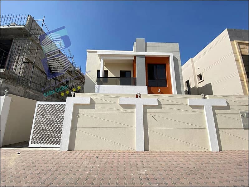 New villa first inhabitant in an excellent location at an attractive price