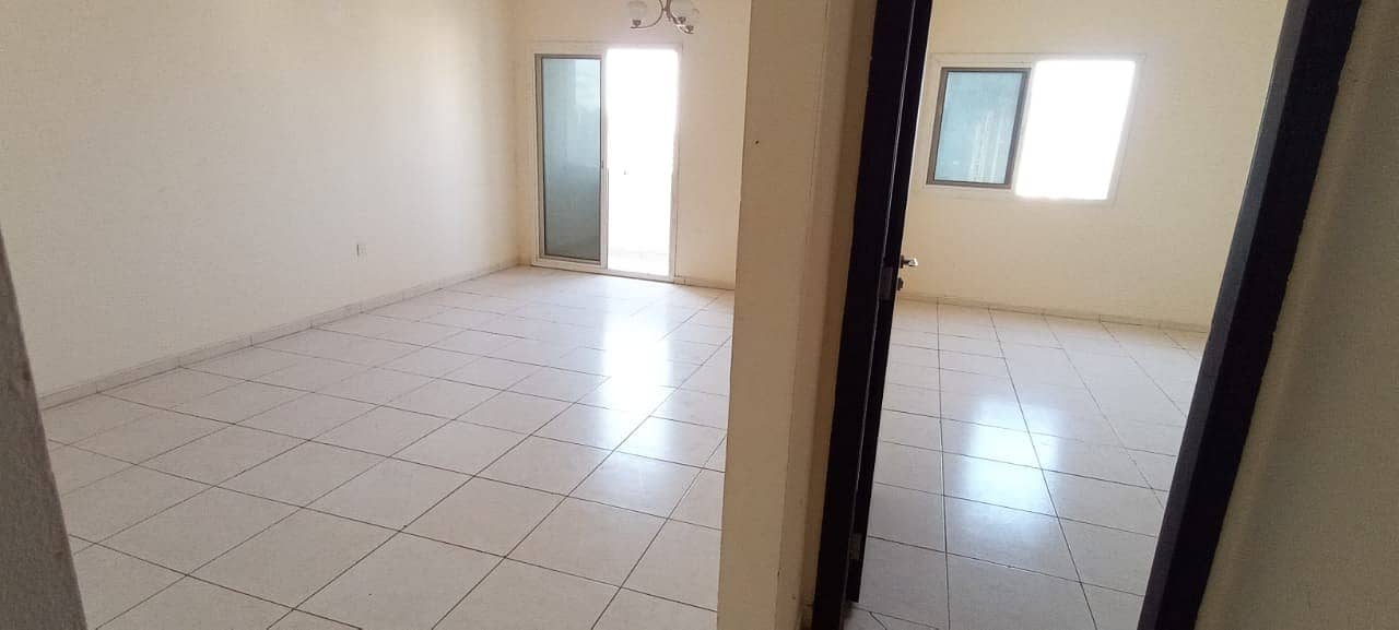 1BHK 2BATH WITH GYM POOL FREE OPPOSITE SAHARA MALL 24k 1BHK 2BATH WITH GYM POOL FREE OPPOSITE SAHARA MALL 24k