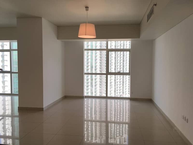 Great Finishing apartment in Reem Island.