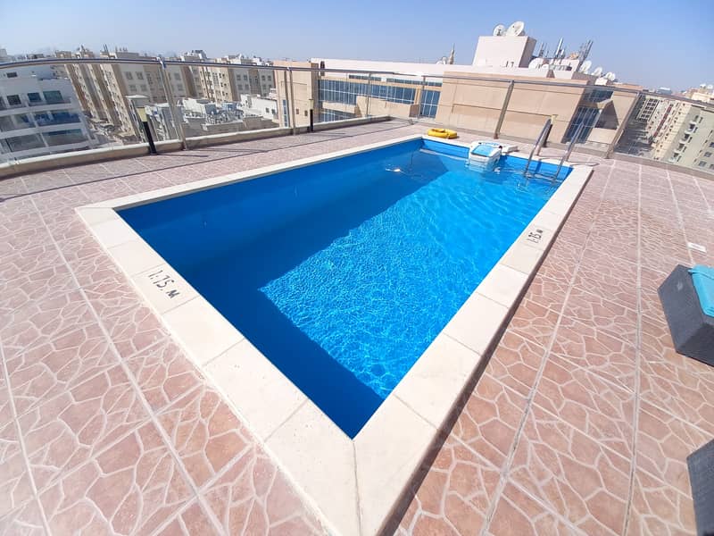 Amazing 2br gym pool balcony  free parking  6 cheque  just  39k hot offer
