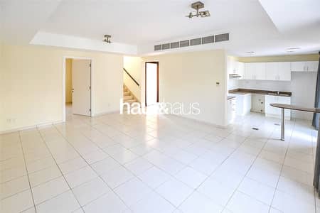 Super Quiet | Great Condition | Near Park Super Quiet | Great Condition | Near Park