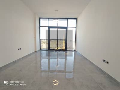 Chiller Free Studio! Brand New Building!@ 24K Chiller Free Studio! Brand New Building!@ 24K