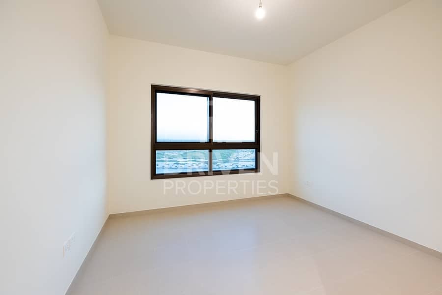 4 Cheapest 2 Bed Apartment with Golf Views