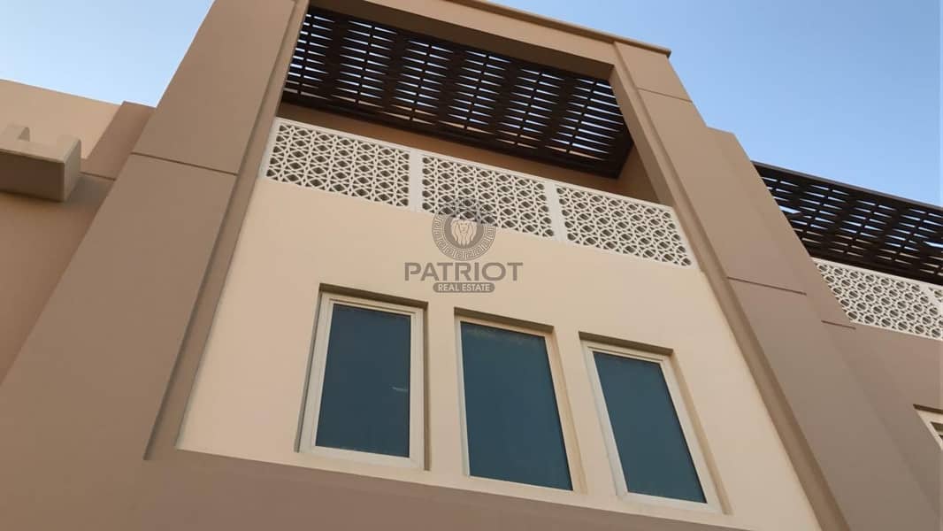 7 stunning 3 Bedroom Townhouse in al Badrah   a Large plot