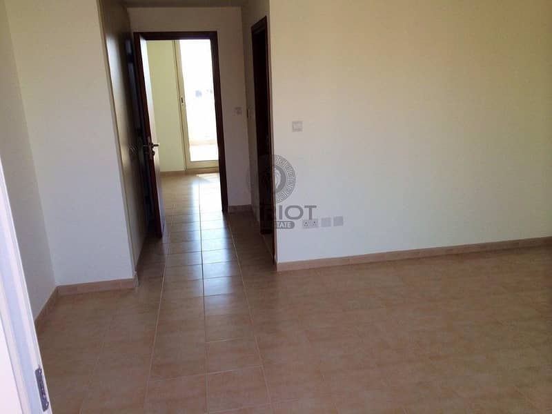 9 stunning 3 Bedroom Townhouse in al Badrah   a Large plot