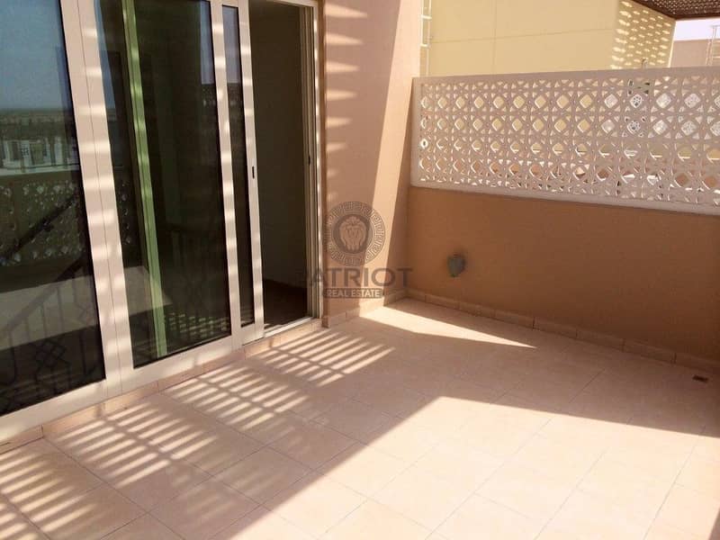 18 stunning 3 Bedroom Townhouse in al Badrah   a Large plot