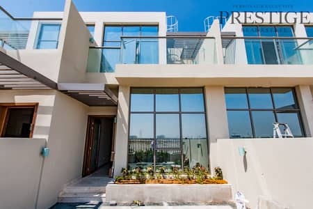 Contemporary Style | Brand New Townhouse | 3 Bed Contemporary Style | Brand New Townhouse | 3 Bed