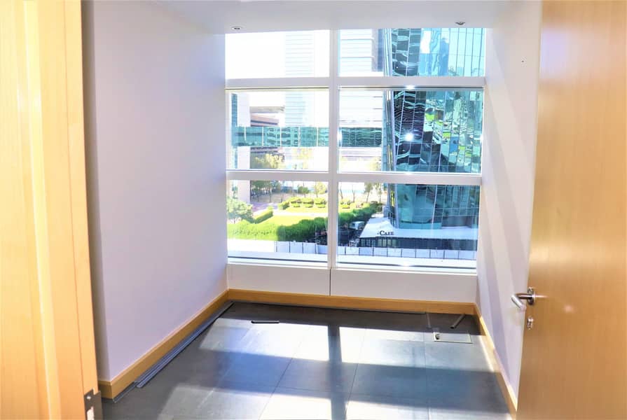 19 Fitted Office in SZR | Well Maintained